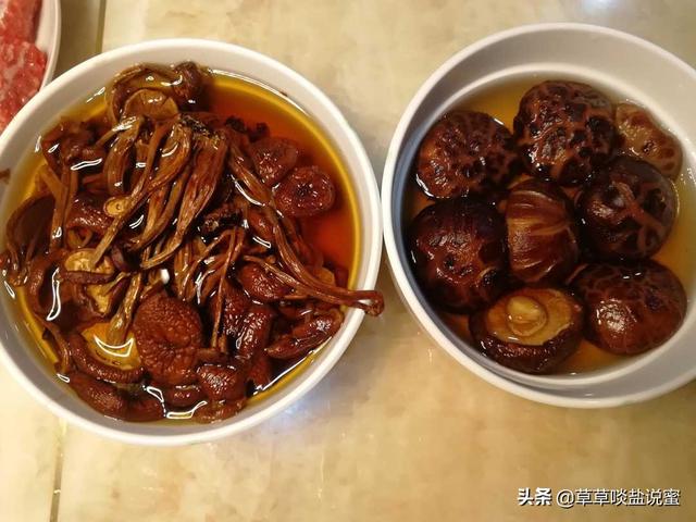 南洋滋补药膳，肉骨茶排骨汤，喝汤吃肉，温暖一冬