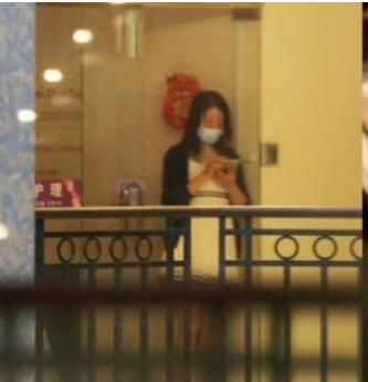 新加坡按摩女为恢复生意组团拉客，对！特别服务那种
