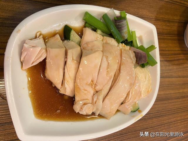 新加坡美食之——海南鸡饭