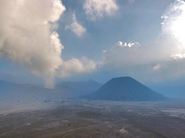 东爪哇到巴厘岛，上山下海地狱天堂走一圈