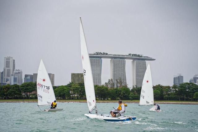 中国-东盟青少年齐聚新加坡“一带一路”国际帆船赛促进航海交流