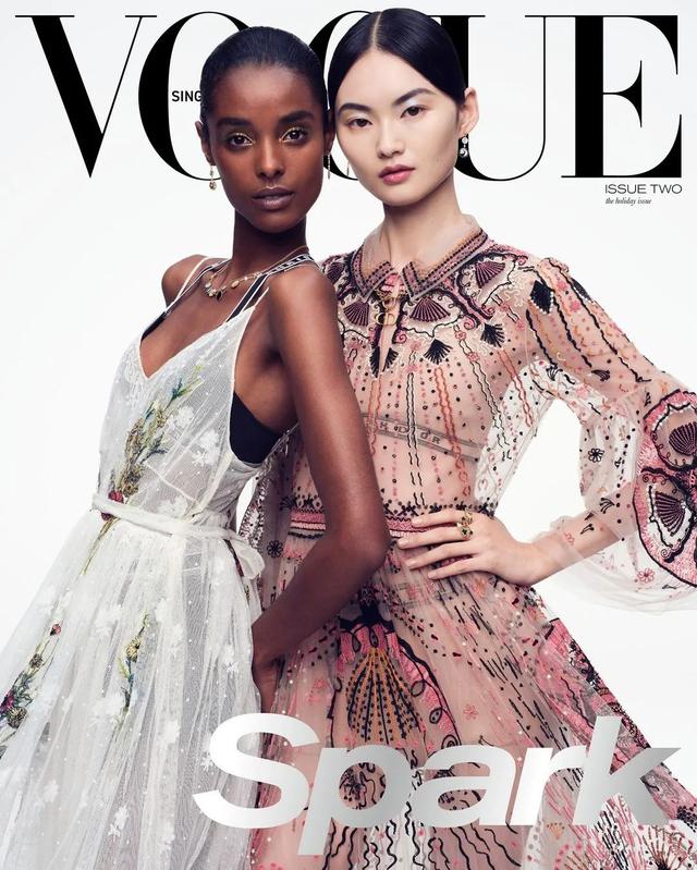 贺聪登上新加坡版VOGUE 封面，中国瓷娃娃在时尚圈大放光彩