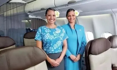 各国空姐制服大比拼，法国航空制服，仿佛行走在空中的时装秀！