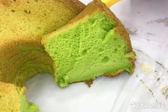 《三十而已》陈屿追妻买的绿蛋糕到底啥来头？几万人收藏