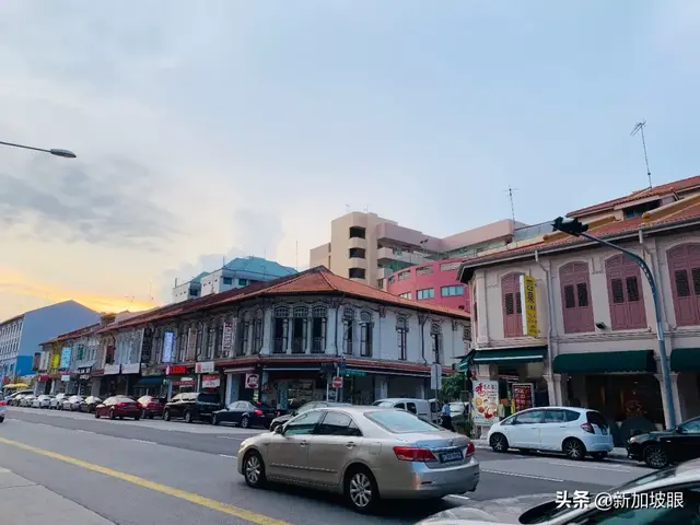 沙漠玫瑰舞蹈瑜伽开分店了，欢迎来免费试课！2020遇见更美的自己