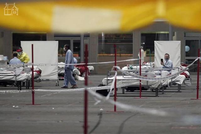 西班牙留学生：“戒严五天，这里的人仍没意识到，正常生活过不上了！”“我意识到，可能真的回不去中国了”