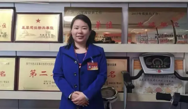 做青海版李佳琦，帮农牧民把“青藏高原药植”卖出国门