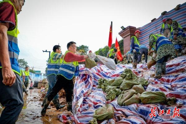 100天，武汉决胜四场大考