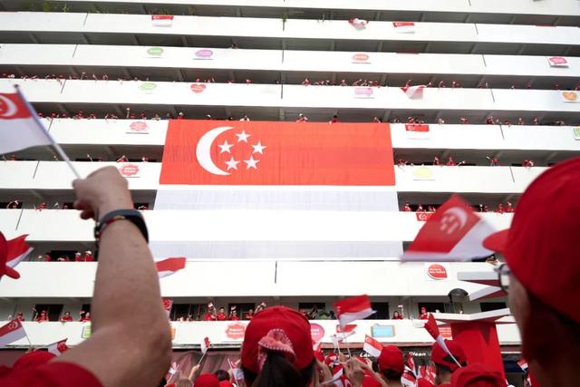 9月30日前须撤下悬挂的新加坡国旗，否则可面临$1000罚款