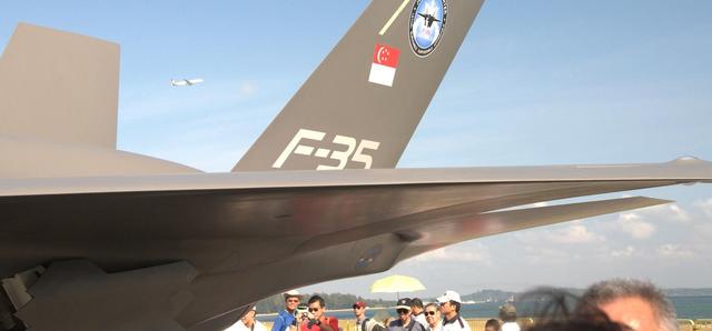 新加坡将采购F-35B 首批为4架 东南亚最强航母指日可待