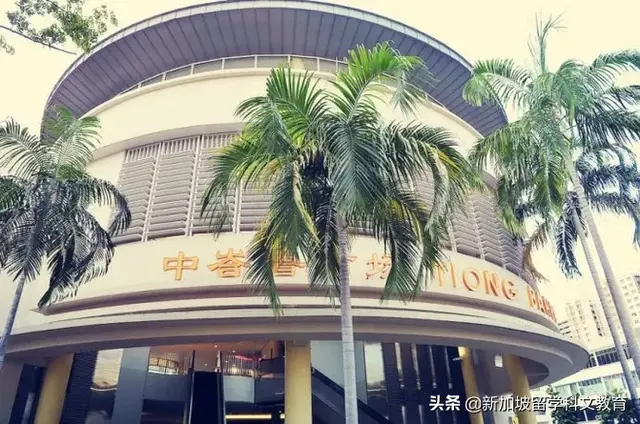 新加坡生活｜来新加坡旅游怎能错过小贩中心的美食？