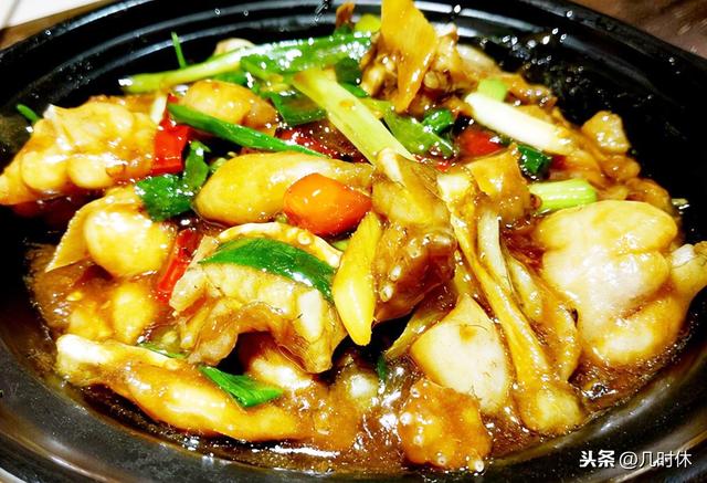 店虽小，却有全宁波最好吃最暖心最美味的田鸡粥