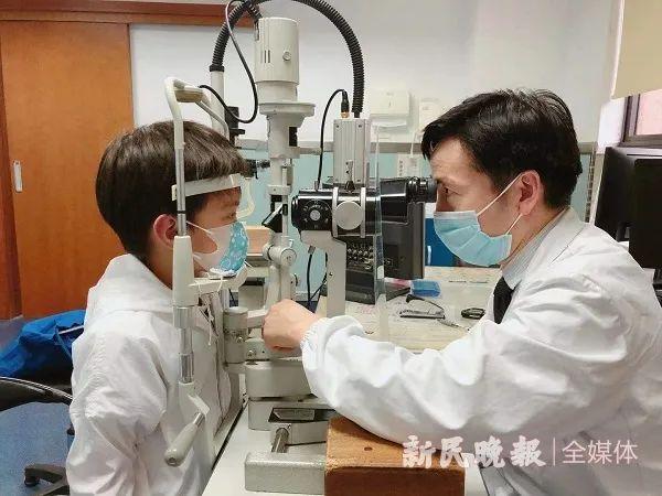 小囡防近视有“神药”？对这款家长群里的“明星产品”眼科专家有话说