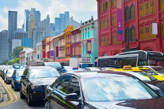 人口密度是北京的6倍，新加坡为什么不堵车？
