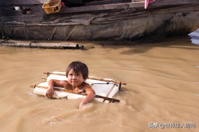 70万人“飘浮”在东南亚最大淡水湖上，无身份无国籍无人问津