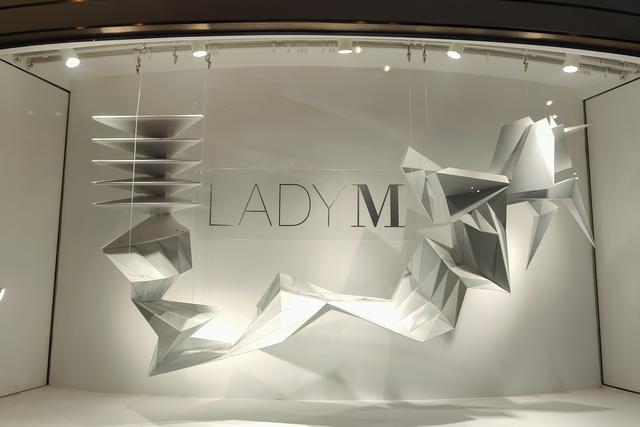 蛋糕面包≠烘焙业，Lady M北京连关三店，国潮点心店悄悄崛起