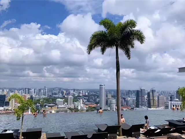 我们在新加坡的“第一次”，哪个更能戳中你