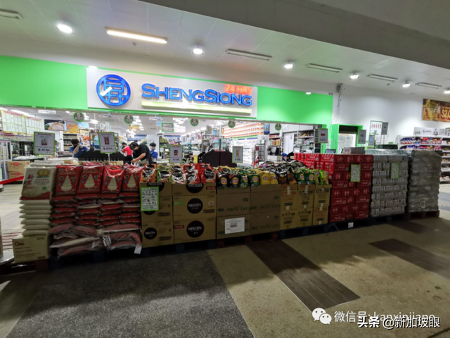 新加坡昨天无关联病例10天来新高；著名烧腊店全岛26家门店关两周