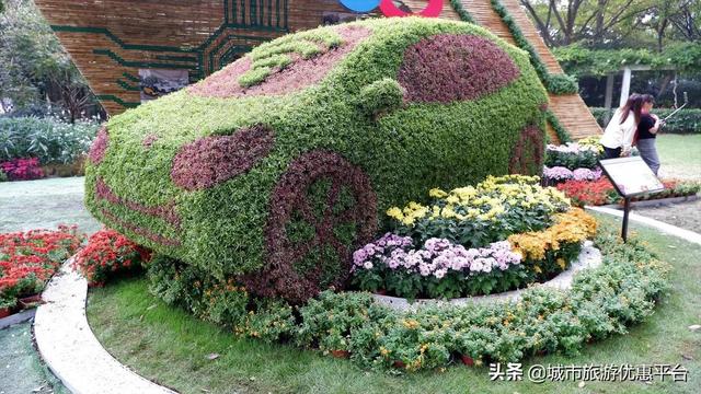 秋风送爽，蟹肥菊黄，赏花品味正当时。八款自助餐带你畅快吃蟹