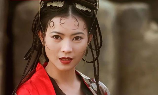 从“靓绝五台山”到凄凉离世，蓝洁瑛的悲剧，是巧合还是另有原因