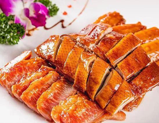你认为哪个地方的美食最好吃？