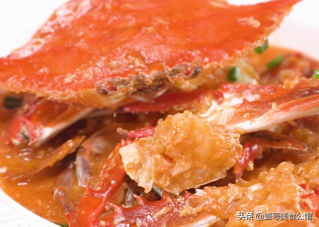 新加坡风味的辣椒炒蟹，鲜辣的口感，好吃又解馋，吃一次念念不忘