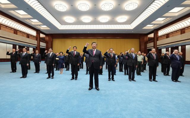 习近平带领百年大党奋进新征程