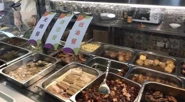 社区食堂凭“黑科技”、“好产品”、“气氛组”担当出圈