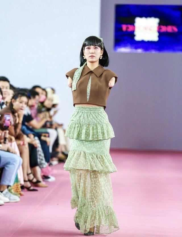 “断臂女孩”雷庆瑶：如果美有段位，那我一定是最高级的那种