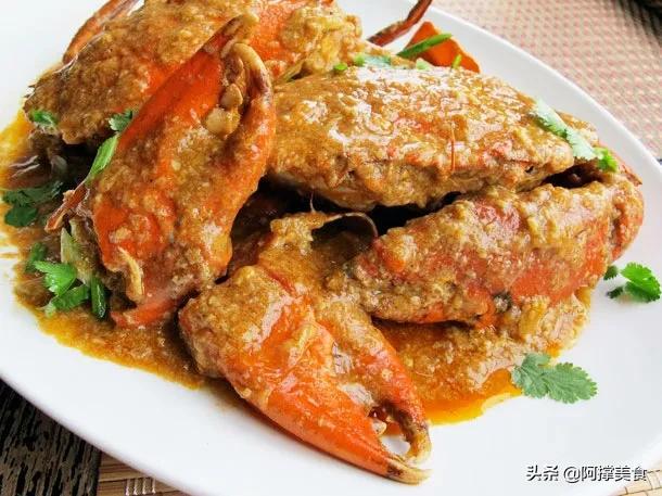 新加坡辣椒炒蟹，酸甜可口来吸出每一口多汁、香甜的螃蟹