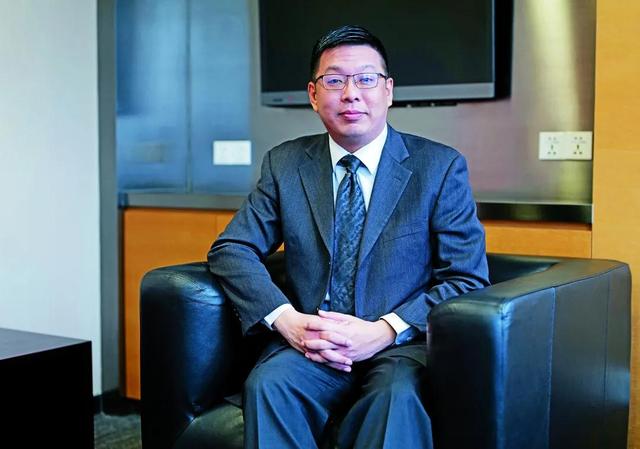 “新加坡为‘一带一路’建设贡献了积极力量”——专访新加坡驻成都总领事陈子勤（中英文）