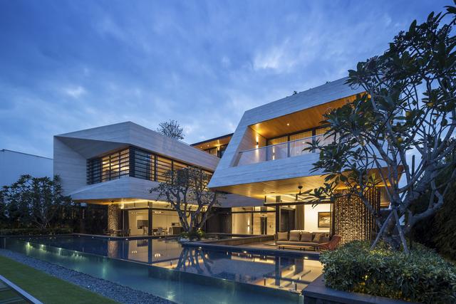 新加坡/永远的房子/墙花建筑+设计