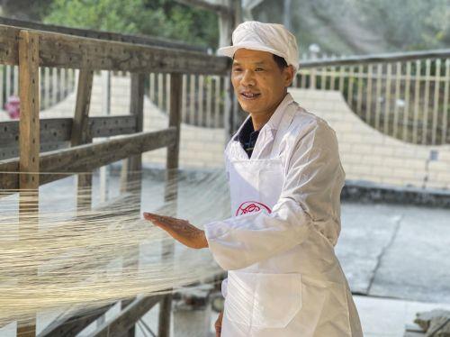 福建好货主打“原产地直发”“非遗”面线借拼多多卖到全国