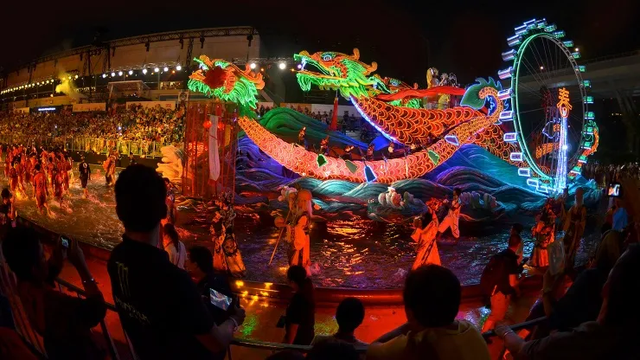 新加坡春节习俗图鉴：捞鱼生、双桔、黄梨挞……