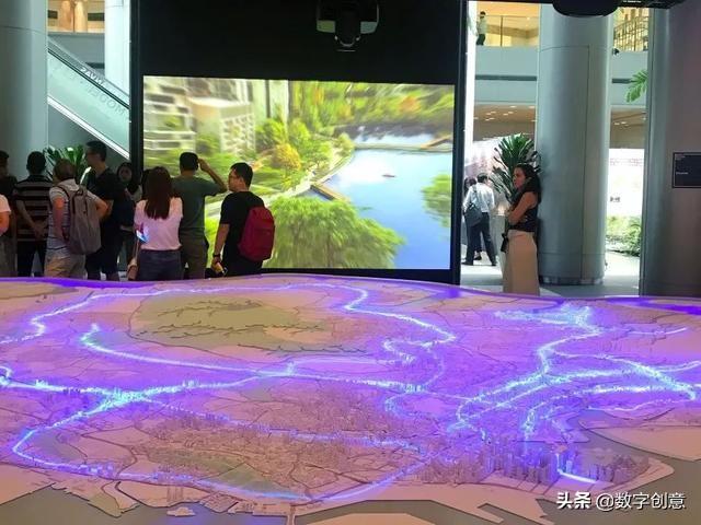 170,000颗LED灯打造水晶宇宙，这个方式看新加坡最特别