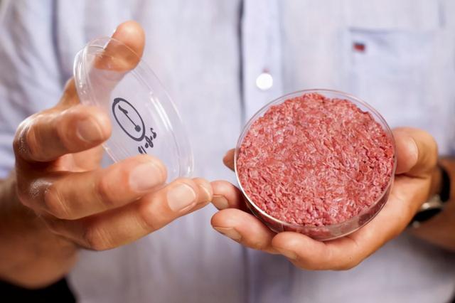让3000万粉丝的关晓彤挨骂两天，植物肉究竟是门怎样的生意？