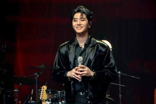 韩国感性歌手Young K发布solo新专
