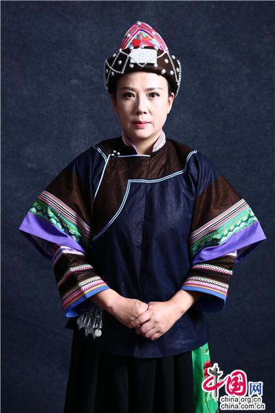 云南罗平：美丽青山绿水间藏着神秘依鲁故事