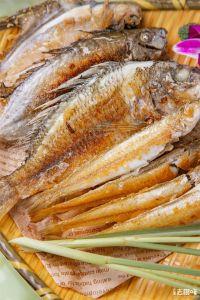 这下又要重3斤，但为了潮式卤水拼盘、玫瑰豉油凤爪，我无怨无悔