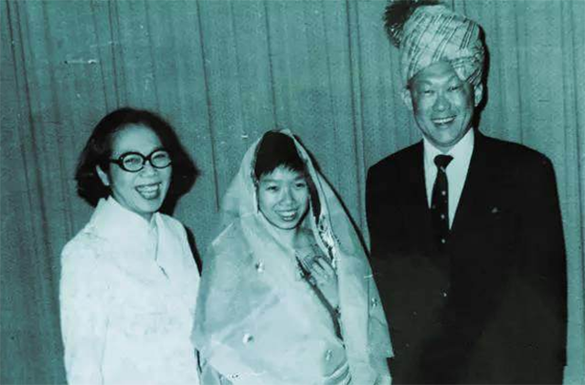 李光耀独女李玮玲，选择独身，父亲葬礼上致悼词：我是一名客家女