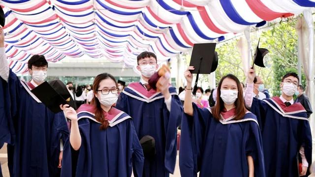 南洋理工大学 2021 届毕业生就业薪资报告