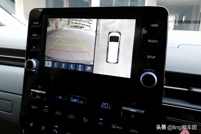 现代中型MPV：2.2吨的Staria宇宙飞船