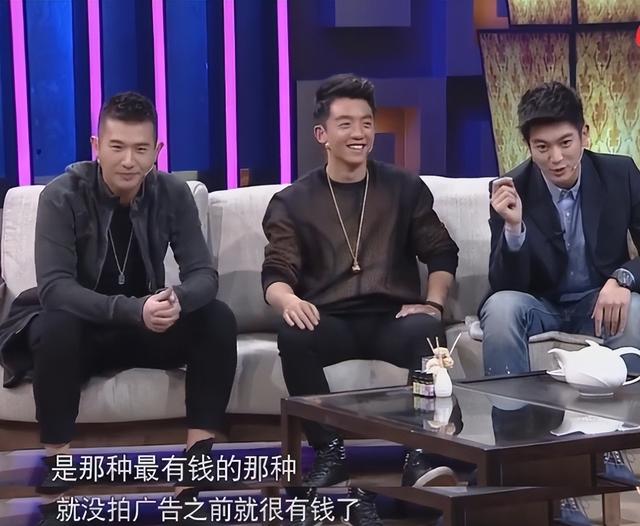 结婚两年后再看郑恺才发现,他放弃程晓玥选苗苗有多明智