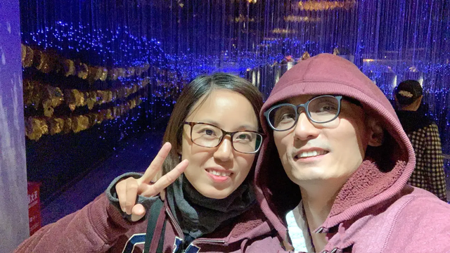 70后丁克夫妻，网恋结婚，交够社保16年，裸辞、旅居，成网红