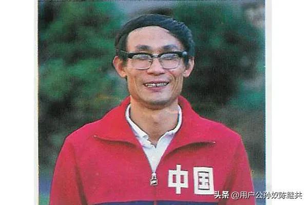 体坛昔影：跳高名将倪志钦，当年在闽仅获亚军，输给了小个子兵…