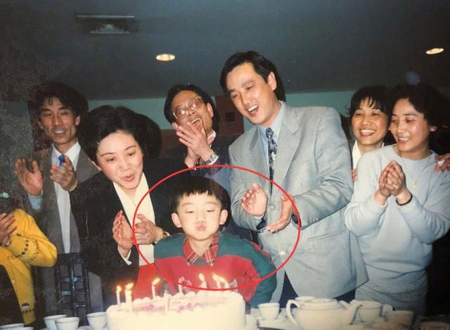 结婚两年后再看郑恺才发现,他放弃程晓玥选苗苗有多明智