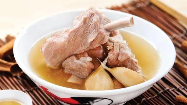 澳洲惊天发现：华人最爱吃的这个汤菜恐伤肝脏，杀死83%细胞