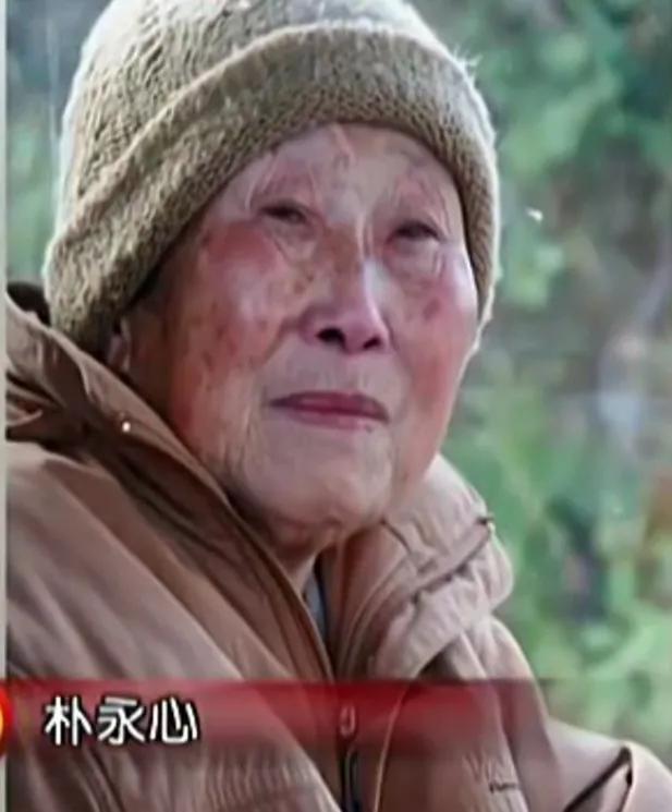 1950年云南八岁男孩掏鸟窝发现孕妇裸照，牵出一个女人悲惨的命运