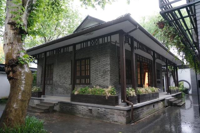 人生若只如初见：郁达夫的风雨爱情