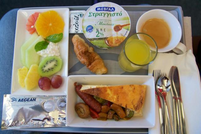 哪家航空公司的航餐最好吃？这家让你吃撑扶墙下飞机